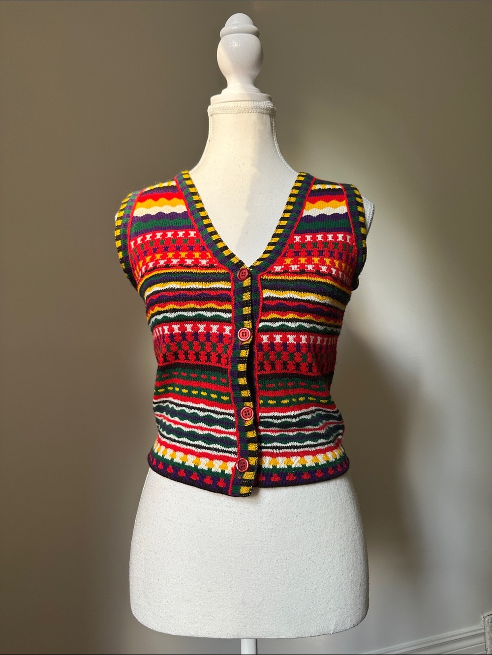 YOUNG CANADA Vintage Colourful Geometric Preppy Wool Cropped Sweater Vest XS